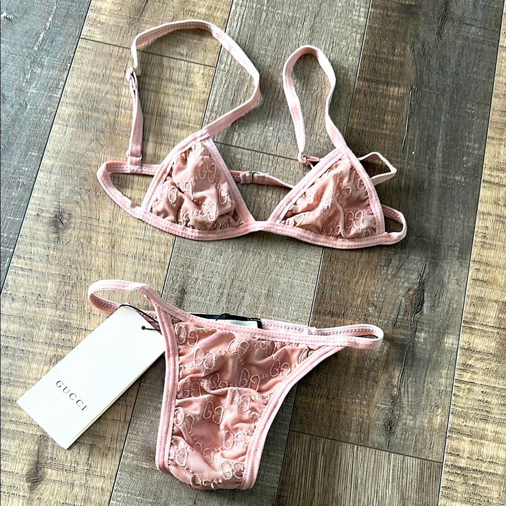 NWT GUCCI blush pink monogram guccisima 2 piece Lingerie set size small